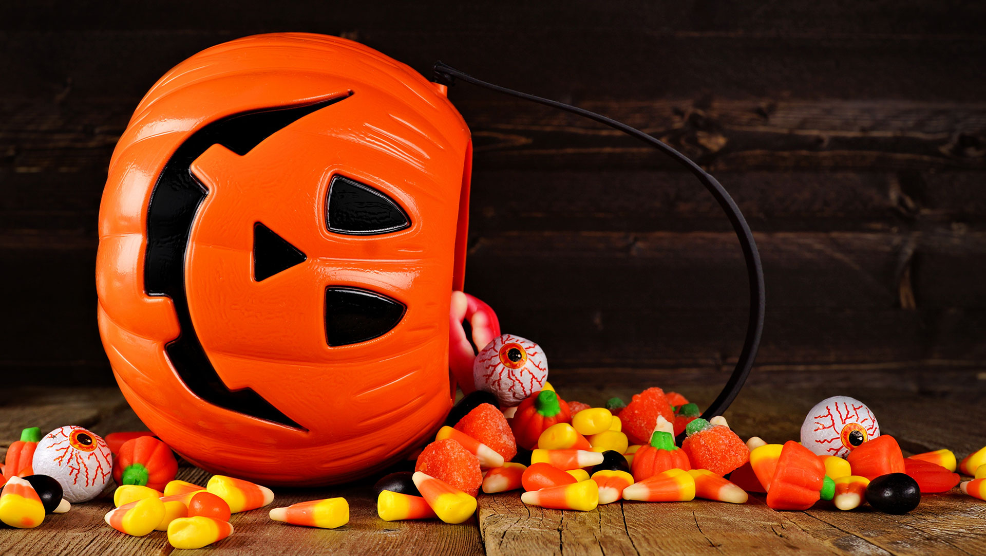 Indiana Dentists Donating Excess Candy