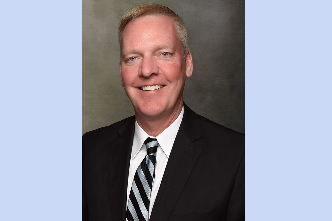 Dr. Steven C. Hollar Begins 2021-2022 Term